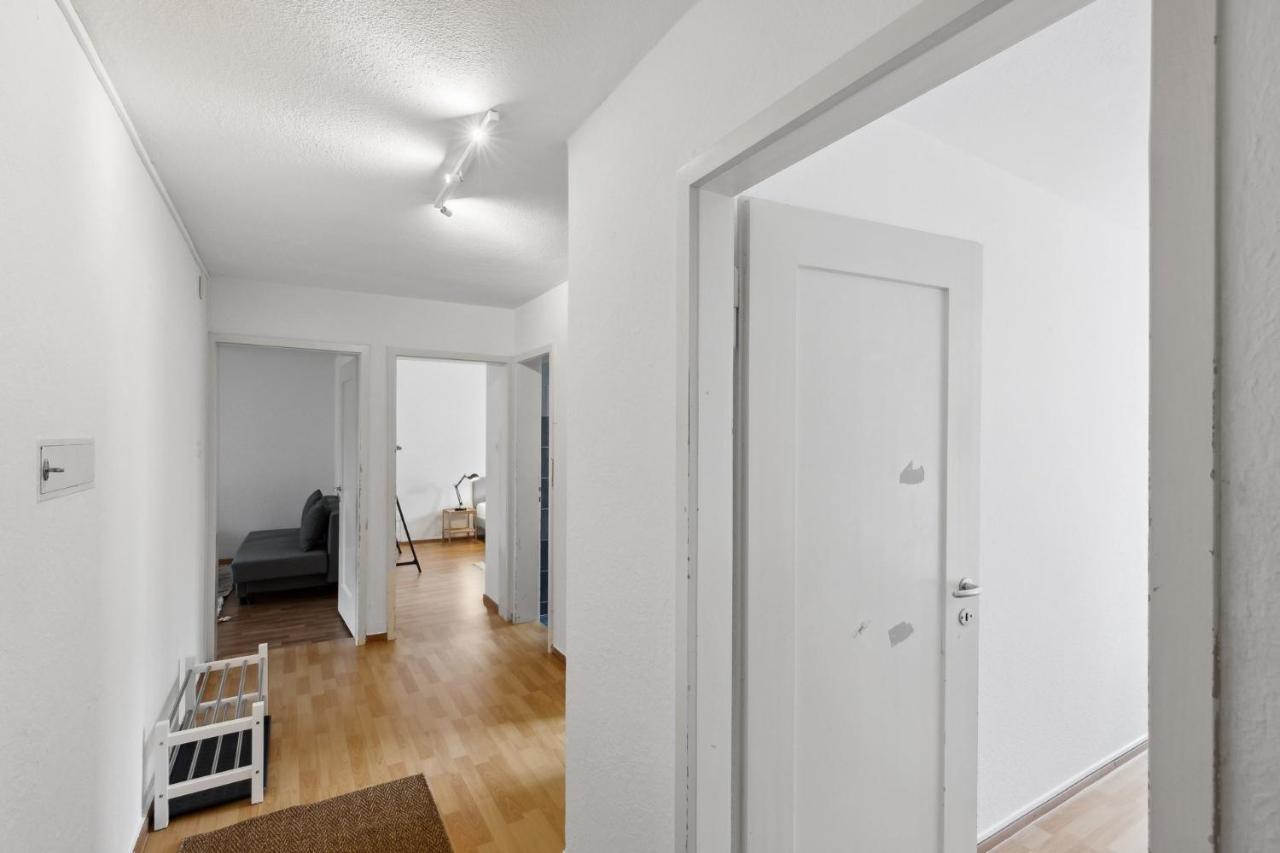 Zurich Urban Charm: Your Comfy Stay Close To The City Bagian luar foto